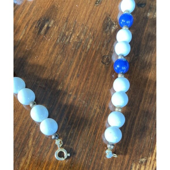 1980s Glass Beads Metal Enamel Necklace Shell Link Bib Circus Tent Blue White - Picture 4 of 9